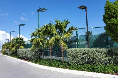173